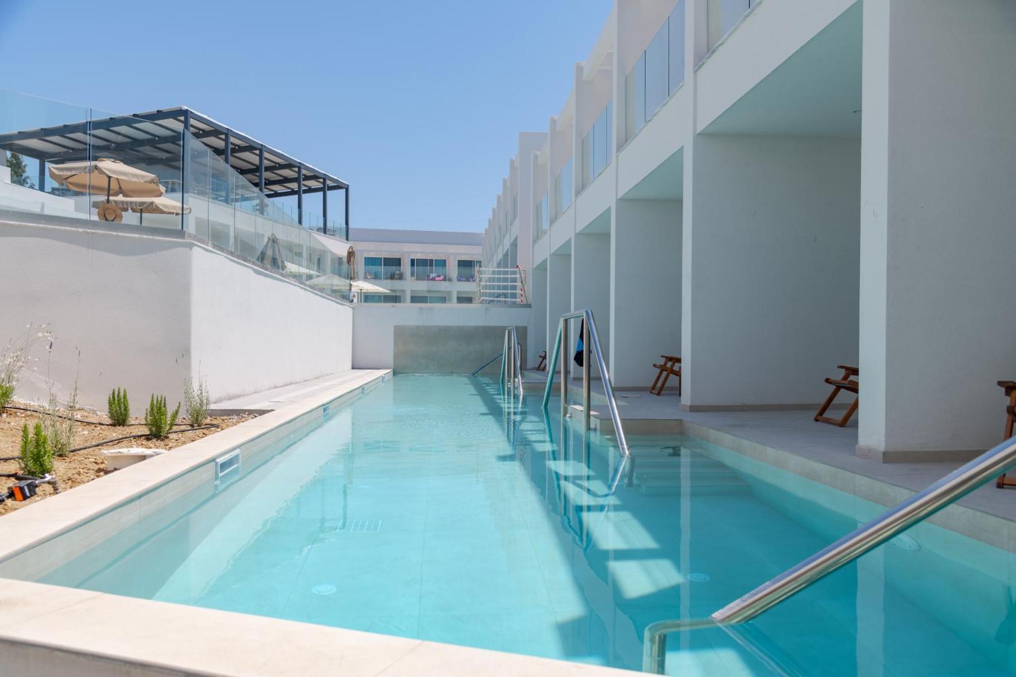 Mirage Bleu Hotel Tragaki Exterior foto
